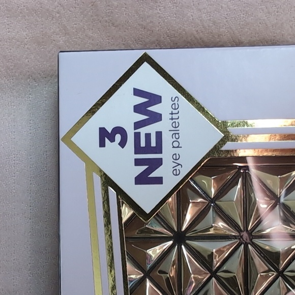 NEW RELEASE!! Tarte The Golden Era Amazonian Clay Collector's Set-NIB - Picture 11 of 13